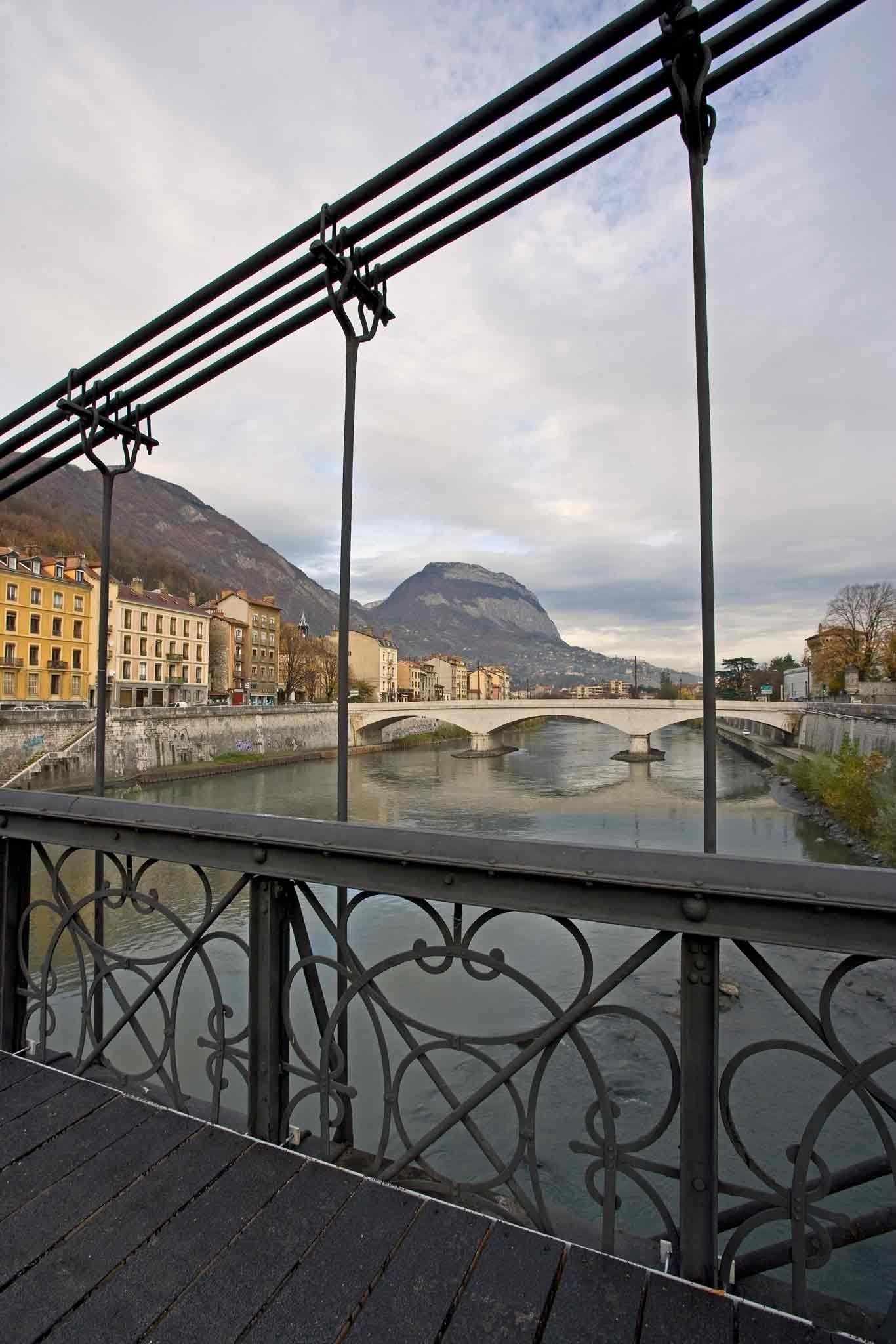 Ibis Grenoble Universite Gieres Luaran gambar